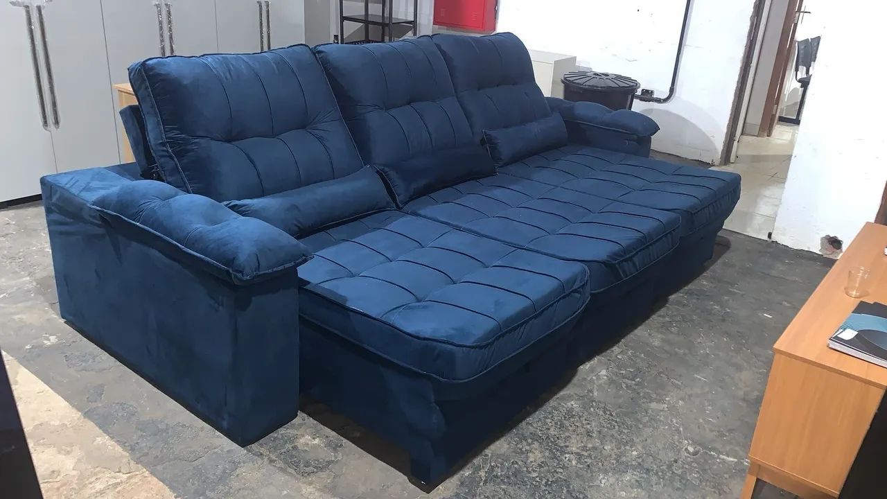 SOFÁ DE COM MOLAS BONNEL NOVO 2,90  - Foto 3