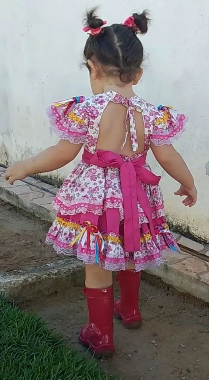Vestido Infantil Festa Junina + botas  - Foto 3