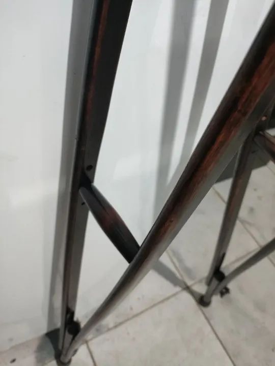 Par de muletas de madeira - Foto 6