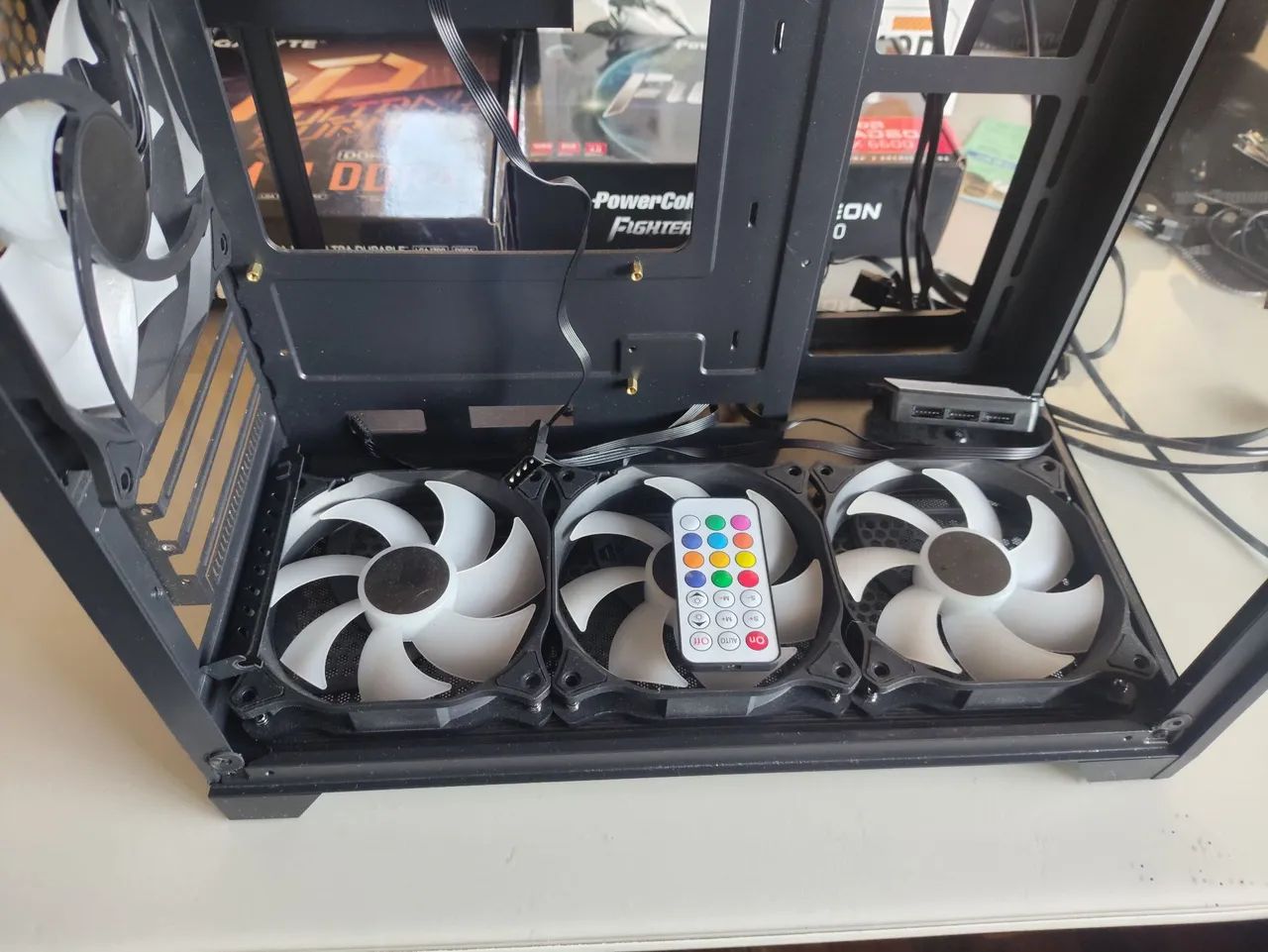 Gabinete Mancer 300V Black com ventoinhas  - Foto 5