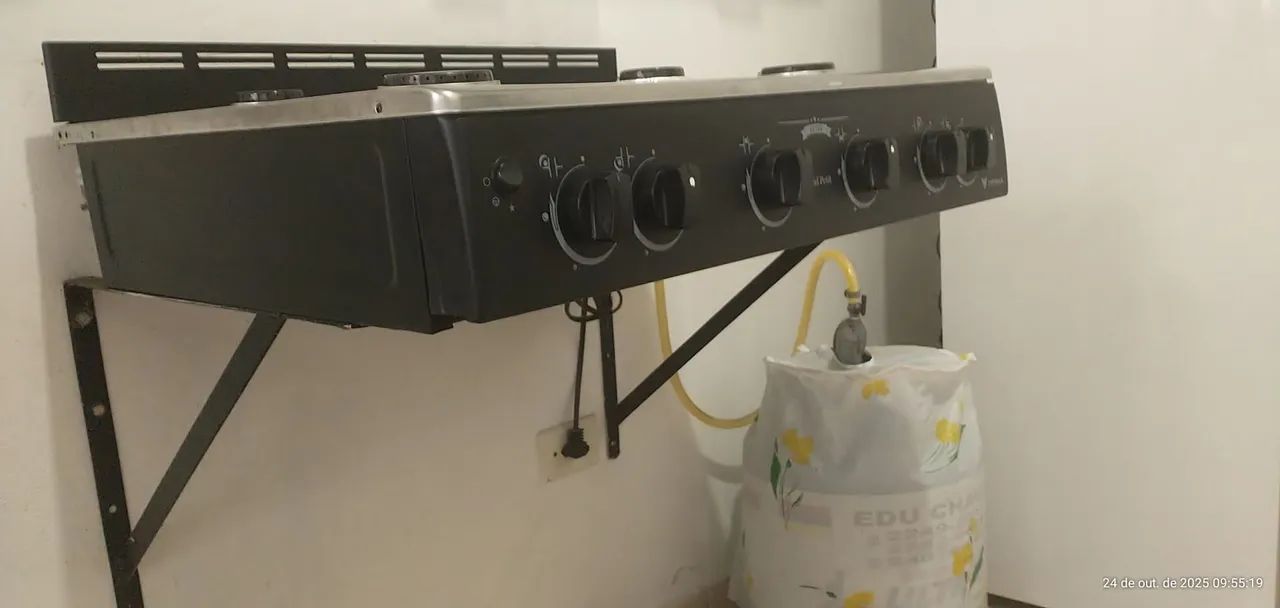 Fogão marca Venex 6 bocas acendimento Elétrico Super conservado Funcionando 100% - Foto 3