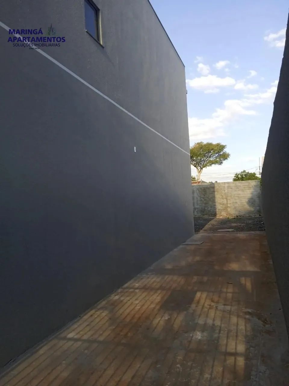 Salão à venda em Maringá, Parque Tarumã, com 61 m² - Foto 2