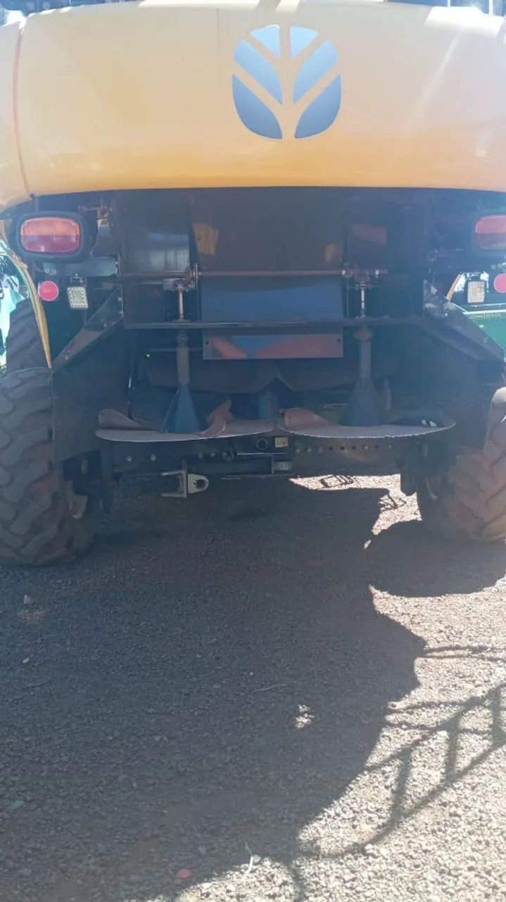 Colheitadeira CR 6080 30 pes - Foto 5