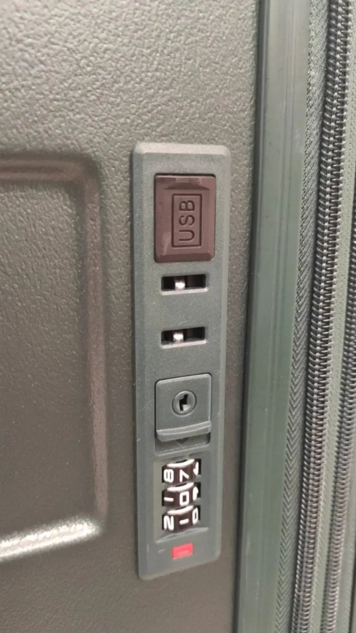 Mala Grande da IZOD com TSA Lock - Foto 4