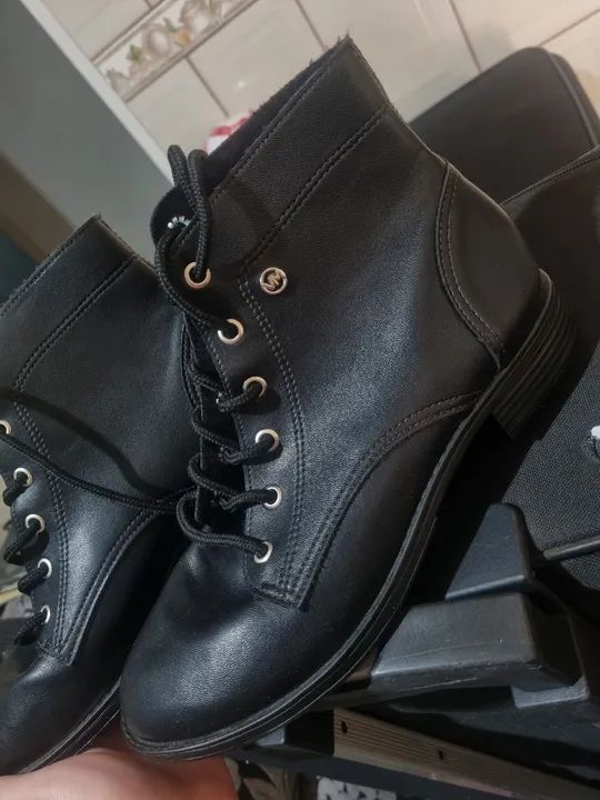 Botas Femininas Preta