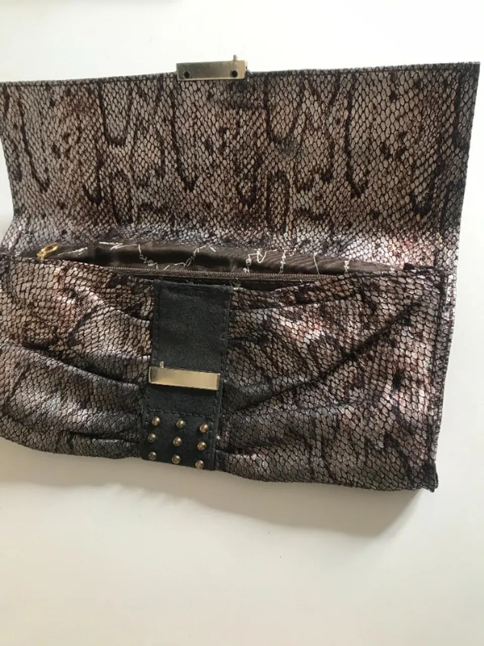 Bolsa De Mão Marrom Estampado Da Marca Morena Rosa  - Foto 4