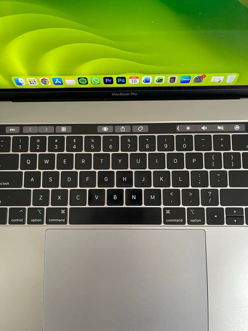 macbook pro i7 2018