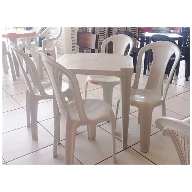 Jogos de Mesas Plasticas - Foto 2