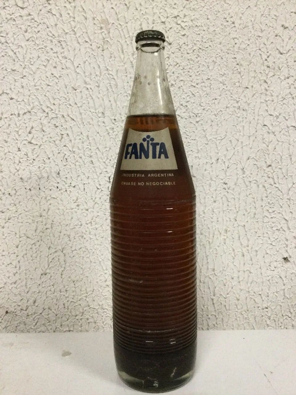 garrafa antiga fanta lacrada - Foto 2