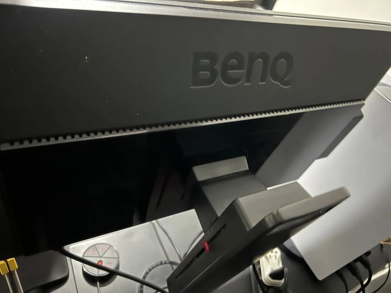 Monitor Gamer BenQ Zowie XL2430 - 144Hz, 1ms, Full HD - Foto 2