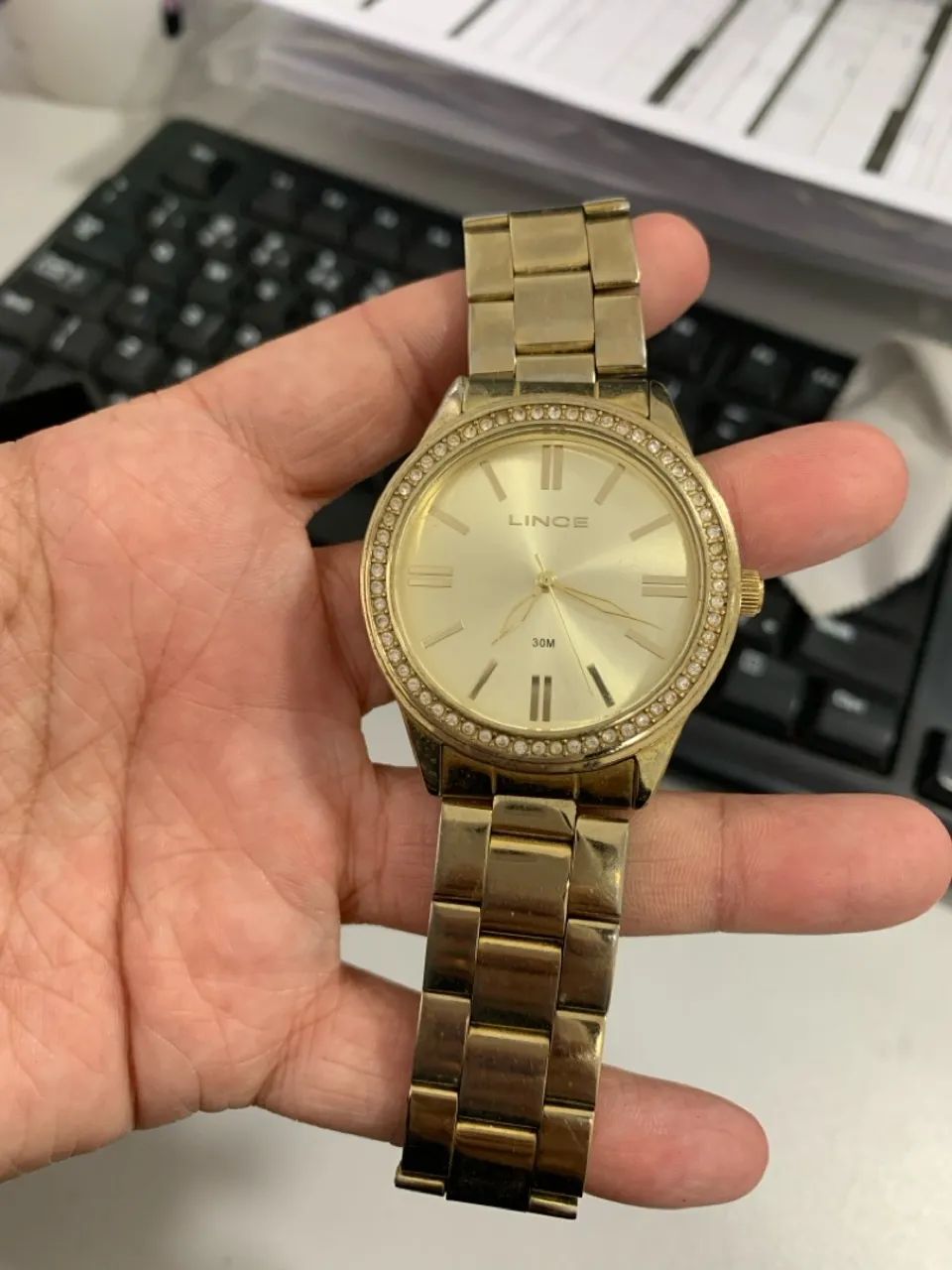 Relógio Lince Dourado com Detalhes em Strass - Foto 5