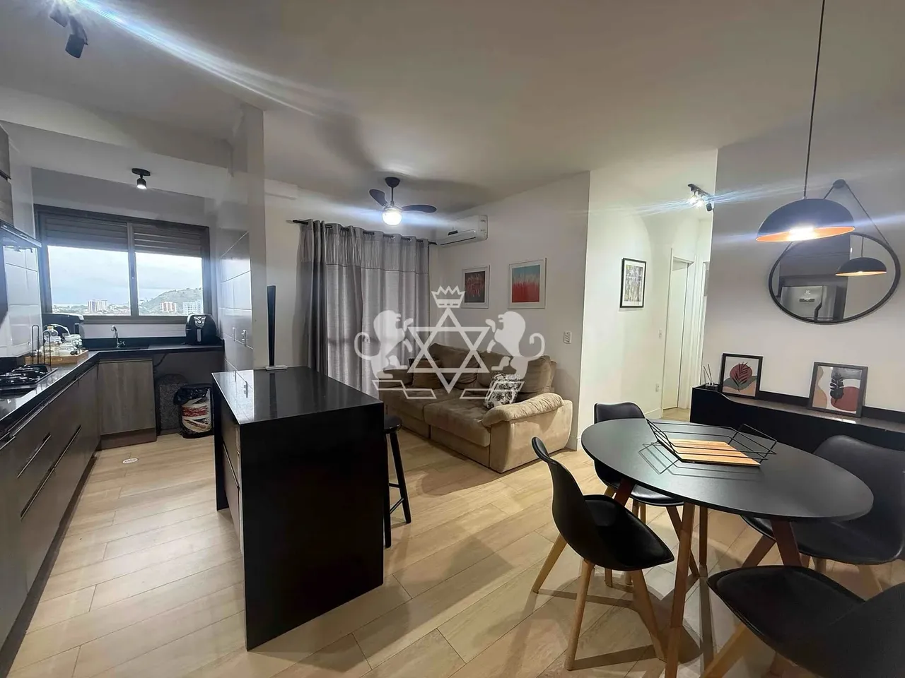 Apartamento à venda, Martim de Sá, Caraguatatuba, SP
