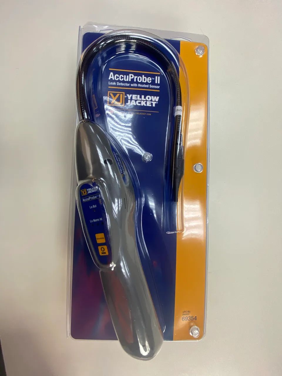 Detector de Vazamento de Gás Refrigerante Yellow Jacket AccuProbe II 