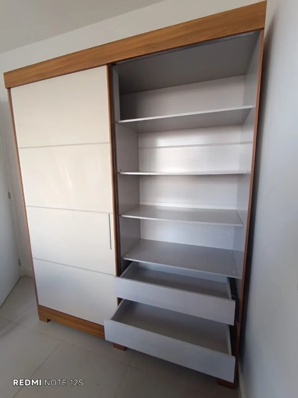 Guarda-Roupa Branco Moderno NOVO - Foto 3