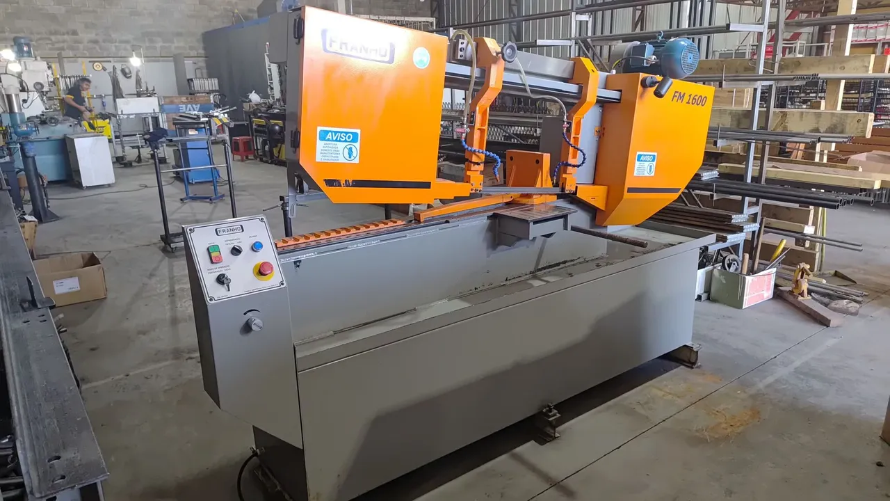 Serra de Fita Horizontal Franho FM 1600