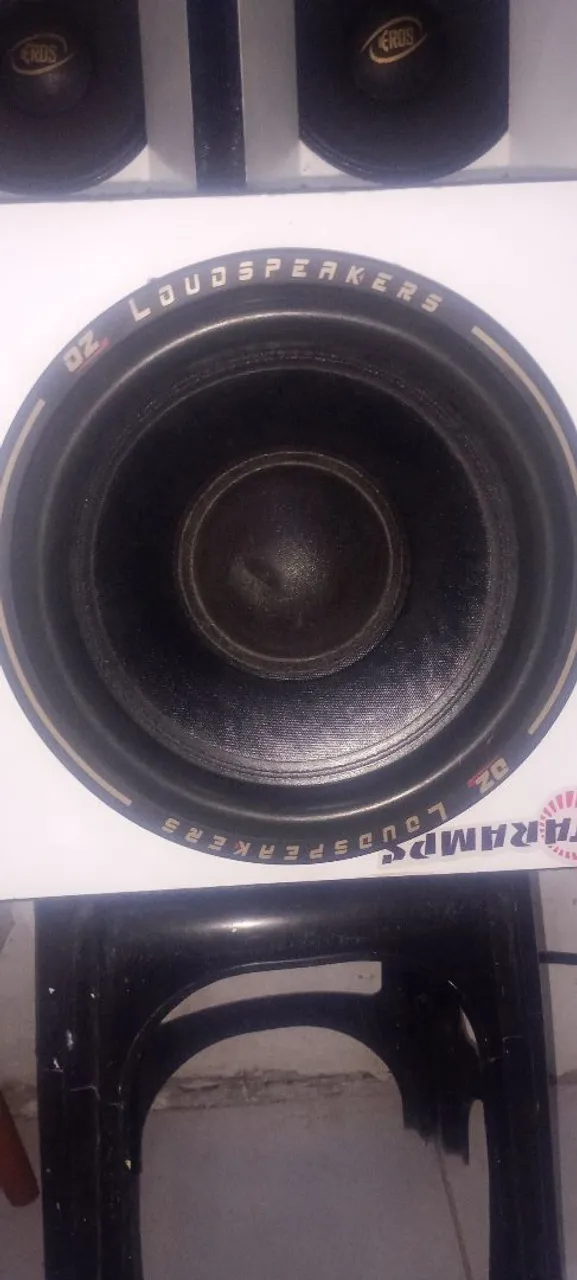 Grave de 12 polegadas