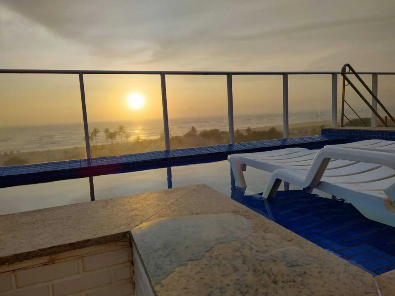 Condomínio Smart Residence - Coroa do Meio