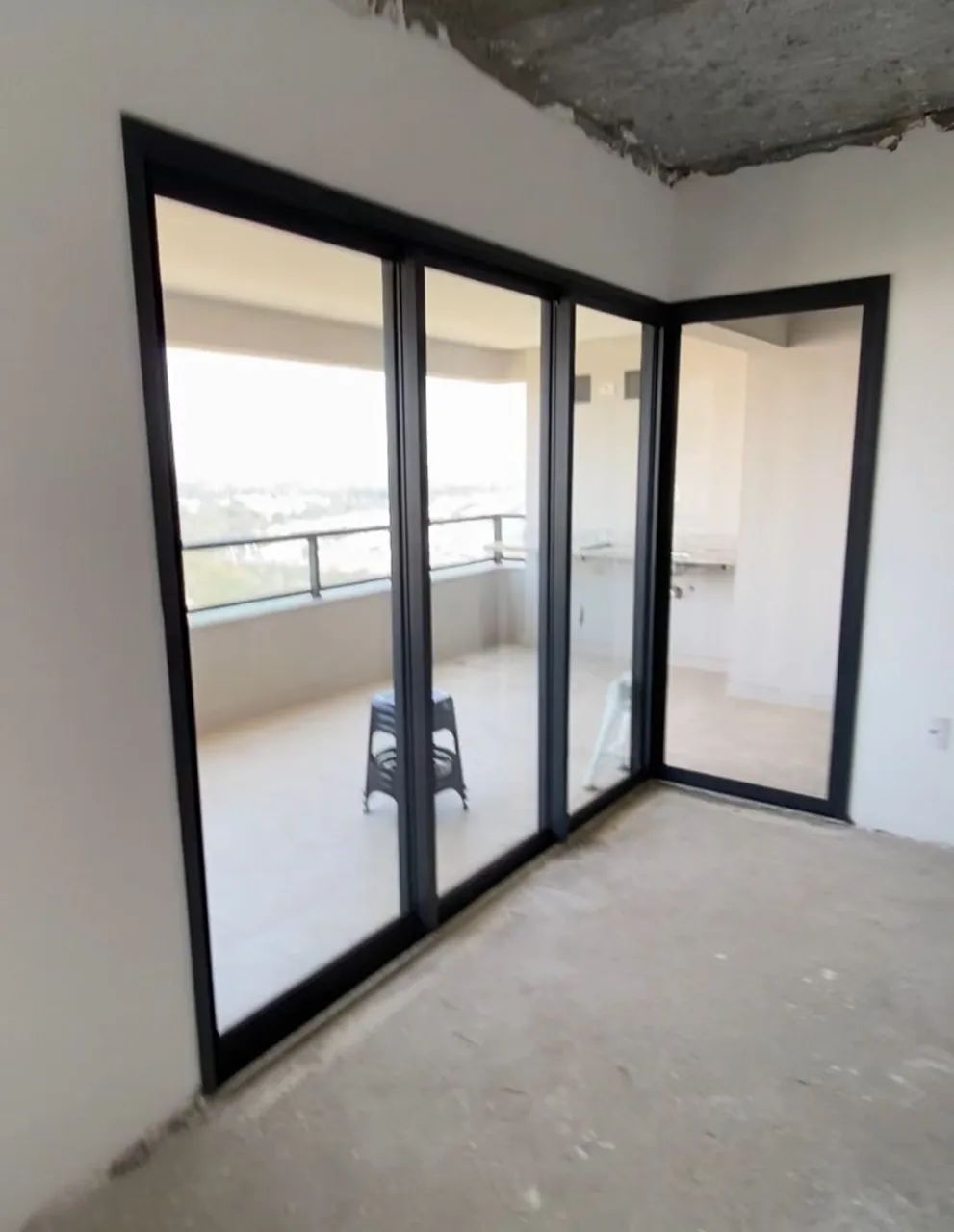 Portas semi novas nunca usadas64166891429761122