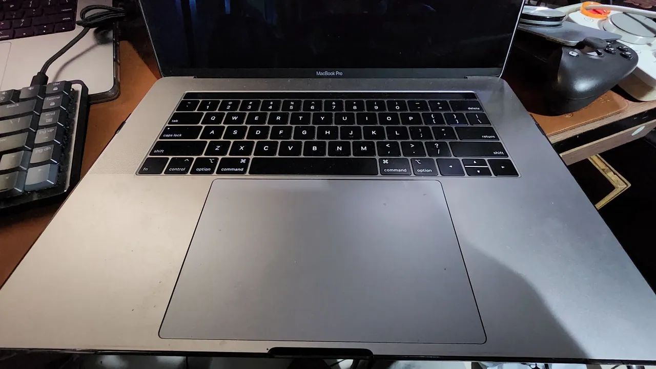 BLACK FRIDAY - Macbook pro 15 2018 I7 32gb SSD 256gb - Notebooks