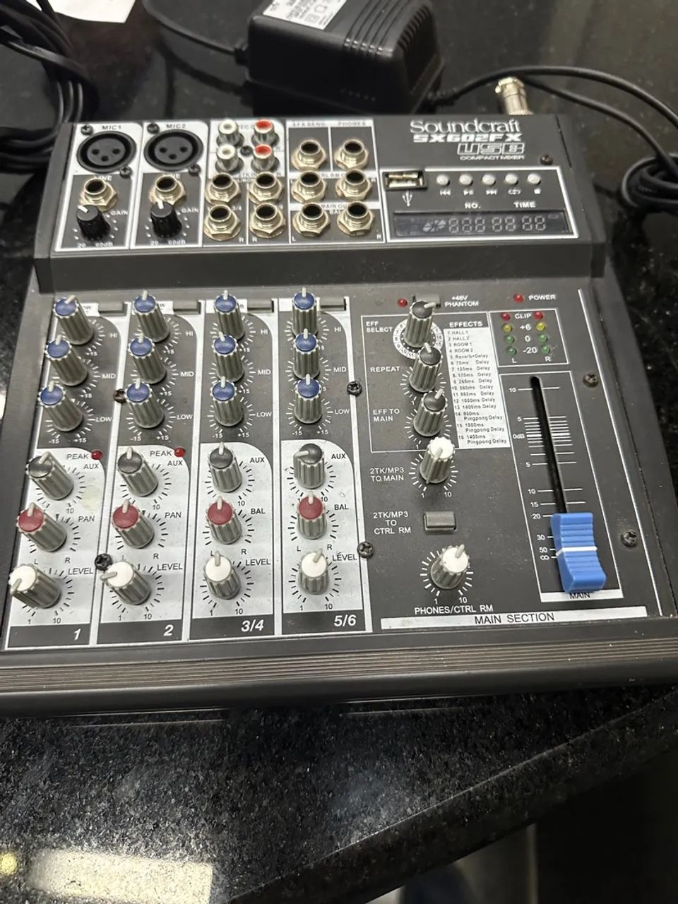 Mesa de Som Soundcraft SX602FX USB - Foto 4