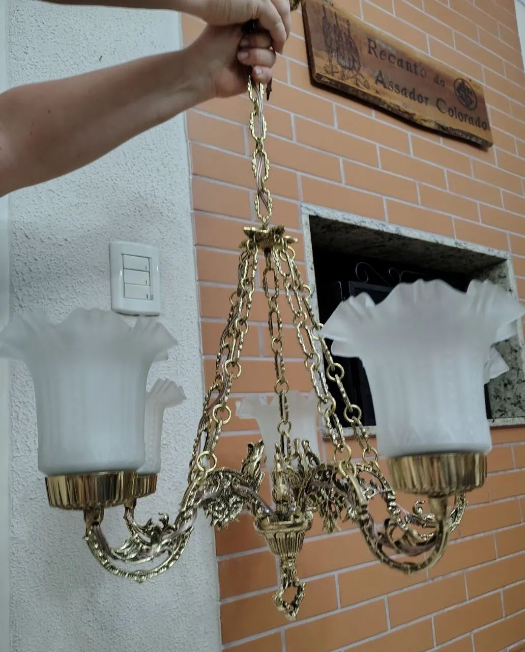 Lustre antigo em bronze maciço para cinco lâmpadas - Foto 3