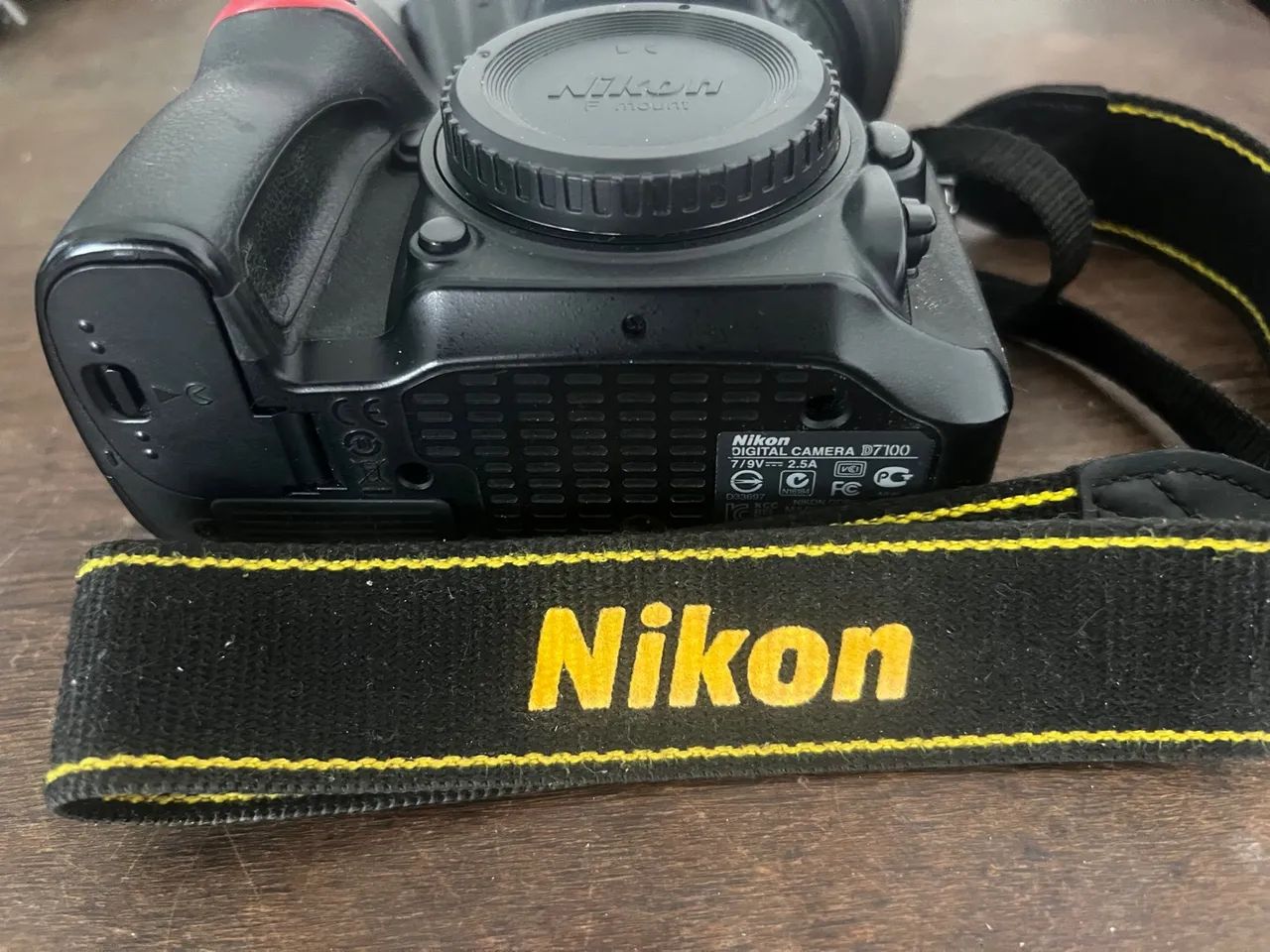 Câmera Nikon D7100 com Lente 18-105mm - Foto 4