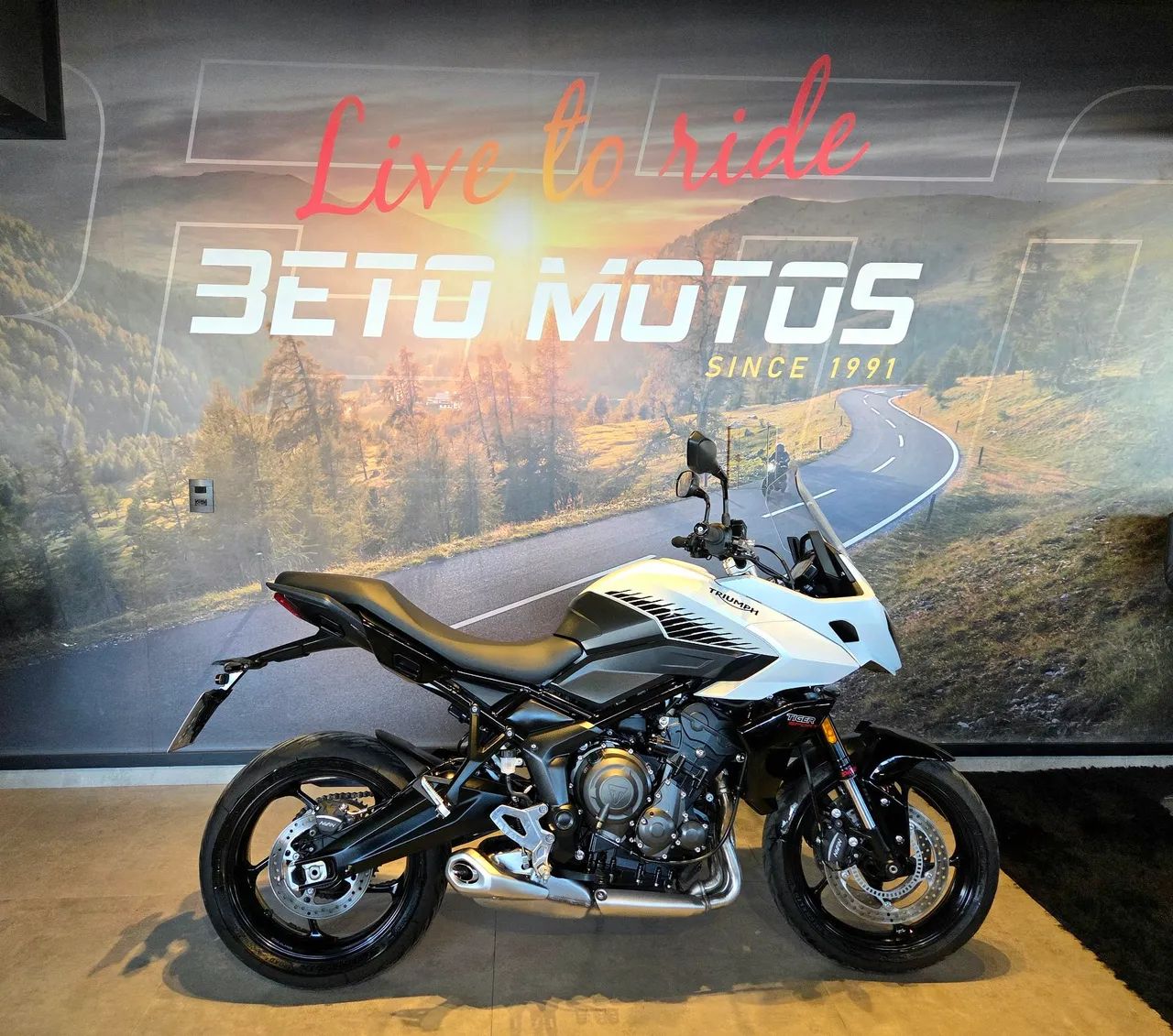 Triumph 660 Sport 2024 - 1497425564 | OLX