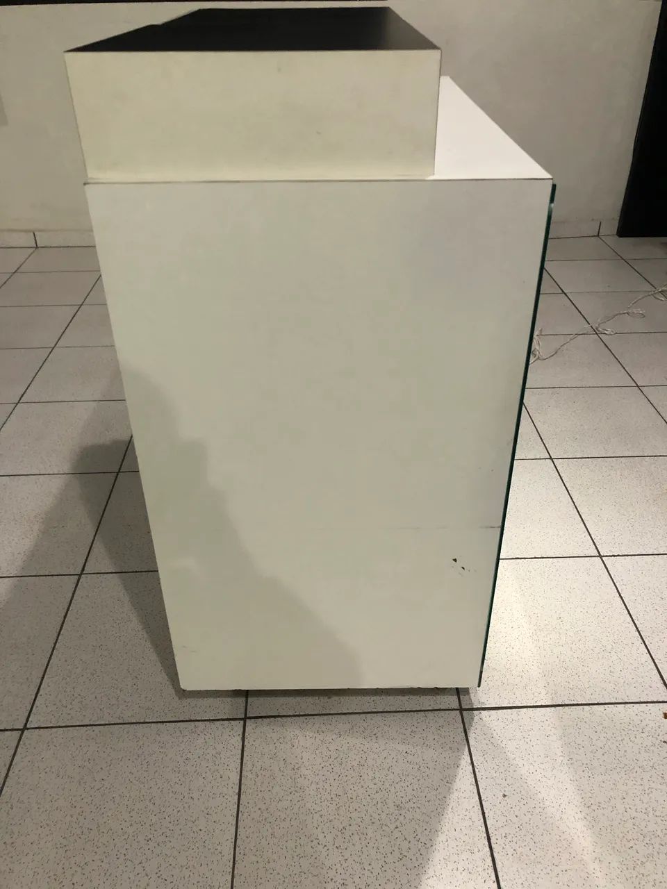 VITRINE CAIXA EXPOSITORA COM LED E RODINHAS - Foto 4