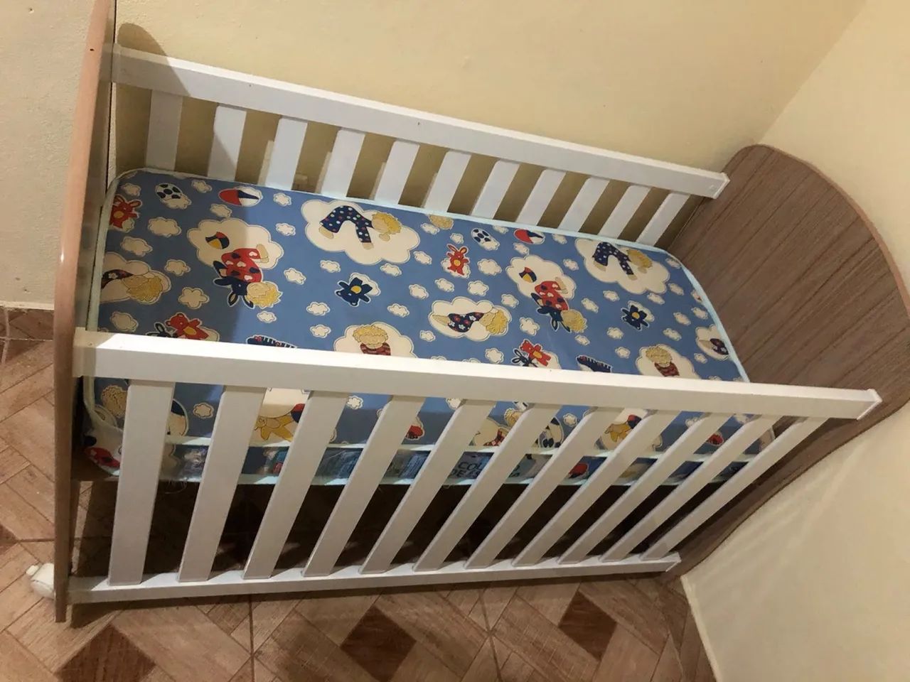 Berço com colchão  - Foto 3