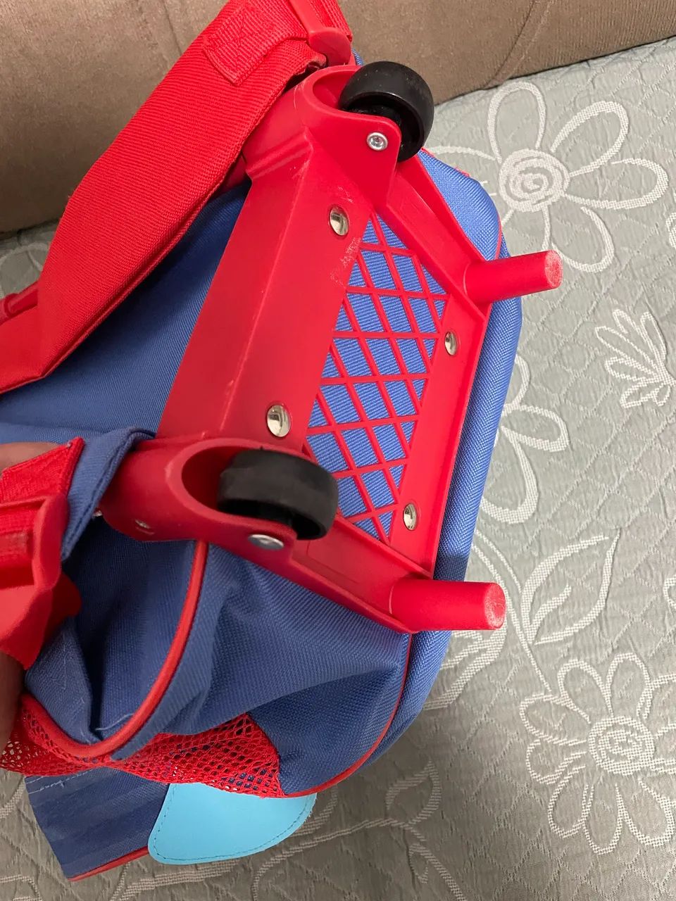 Kit Mochila e Lancheira semi nova! - Foto 5