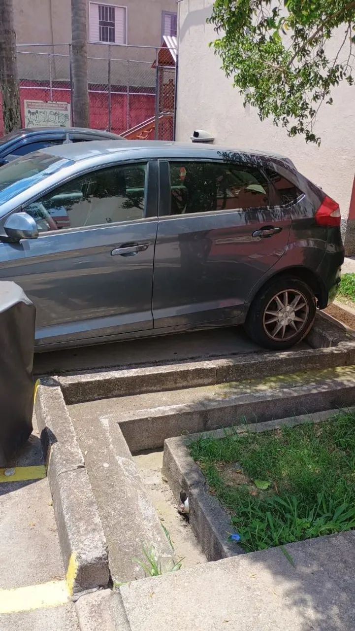 Chery Celer Hatch 1.5 16V Flex 5P 2015 - Foto 3