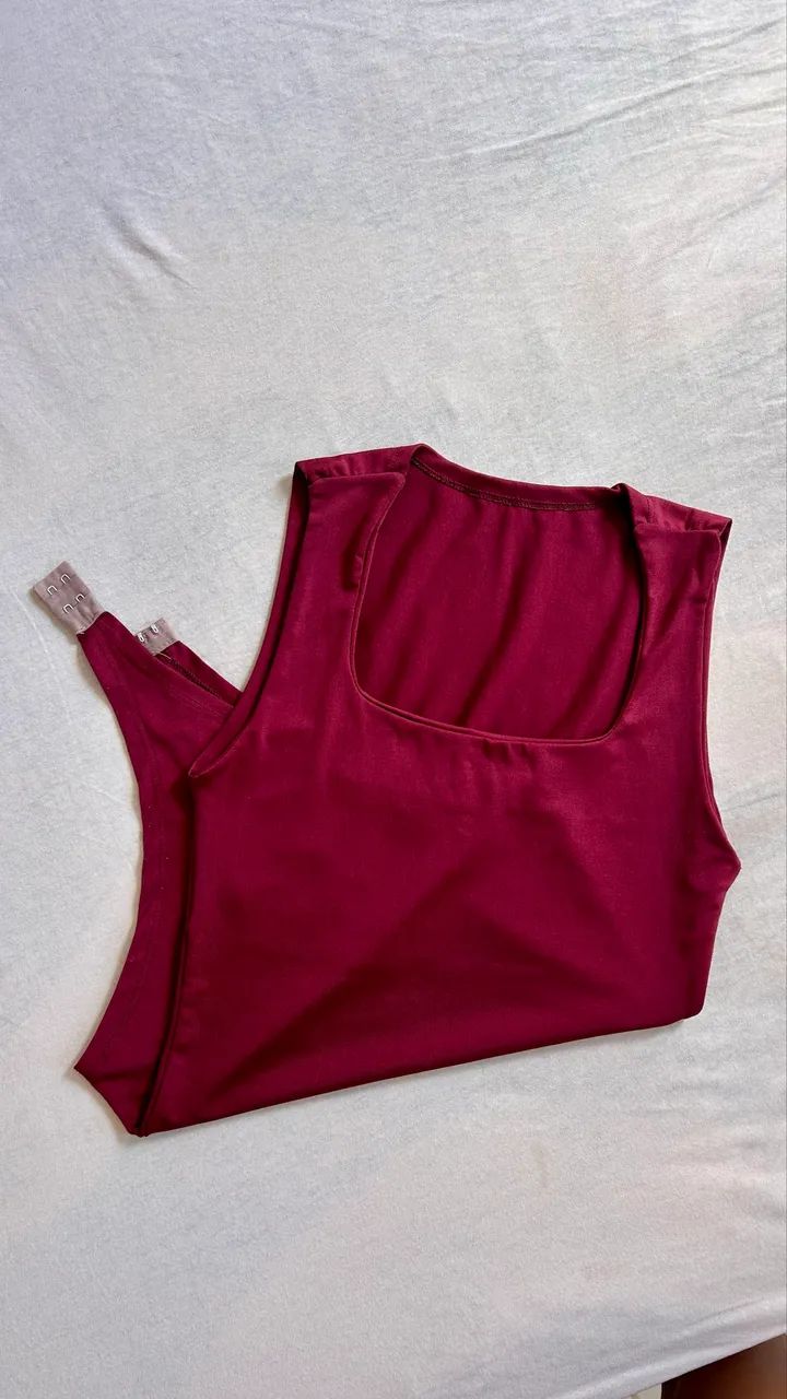 Body Aurora - Vinho Decote Quadrado