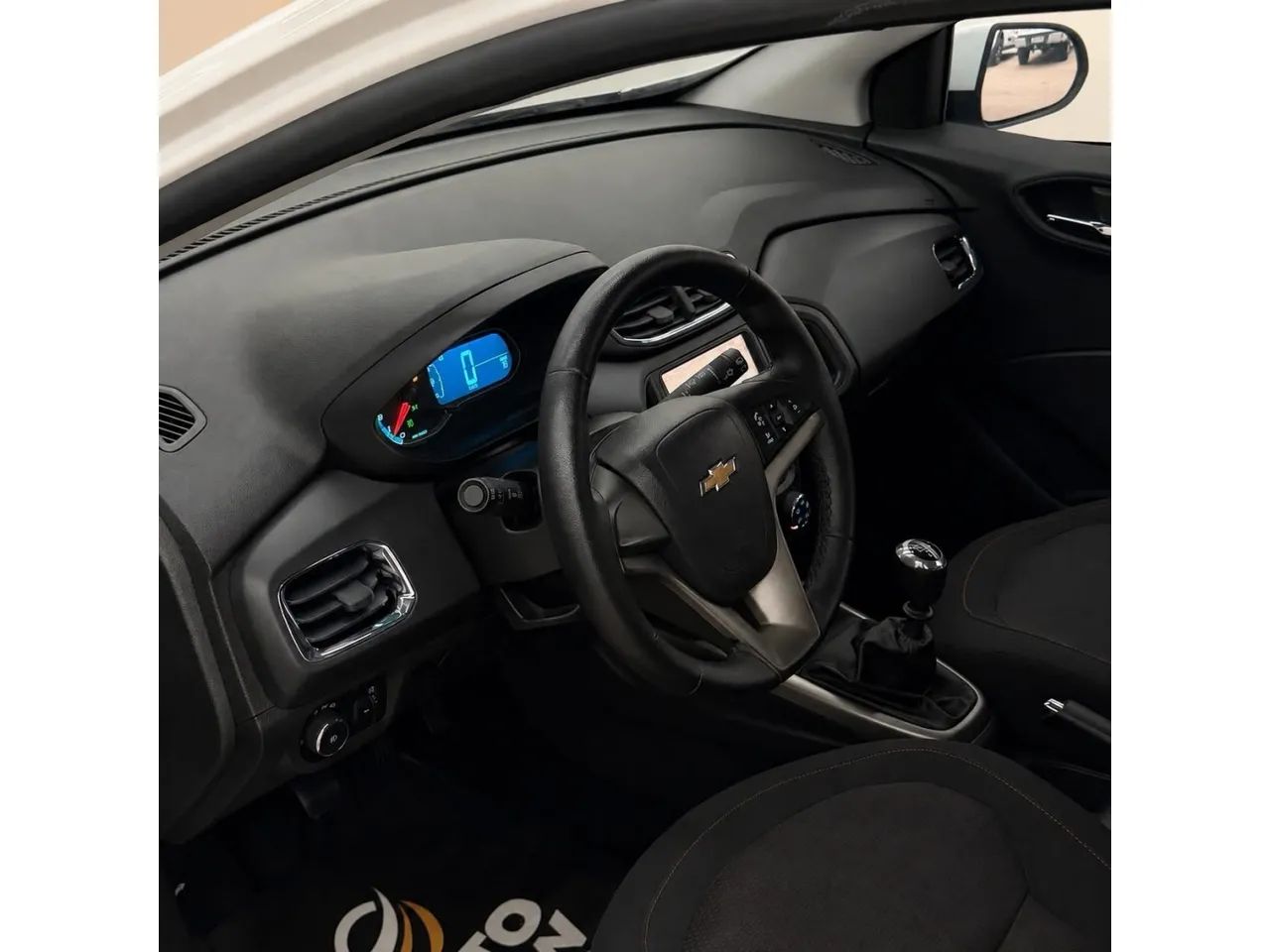 Chevrolet Onix Hatch LTZ 1.4 8V Flex Power Mec. 4P 2016 - Foto 3