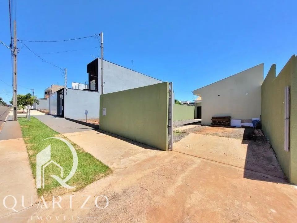 Casa a venda no bairro Bom Jardim - Maringá/PR - Foto 2