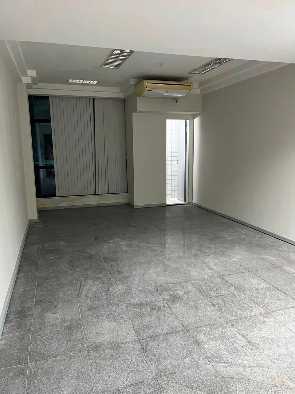 ALUGO SALA COMERCIAL - Foto 3