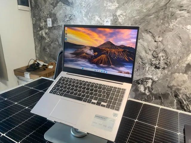 ?Notebook Samsung Book Processador: Intel®? Core? i5 - 10° Geração Memória: 8GB DDR4 SSD