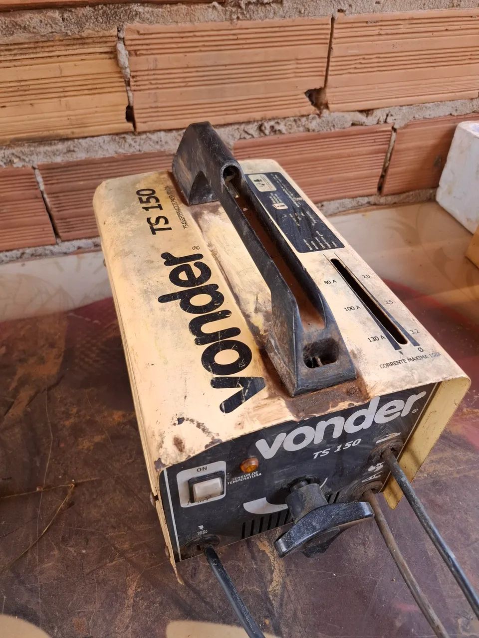 Maquina de solda vonder ts 150 em ótimo estado de funcionamento 