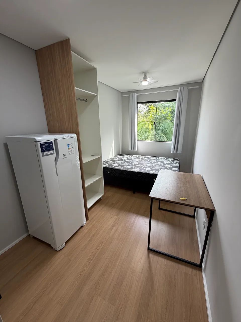 Studio mobiliado próximo ao Garten