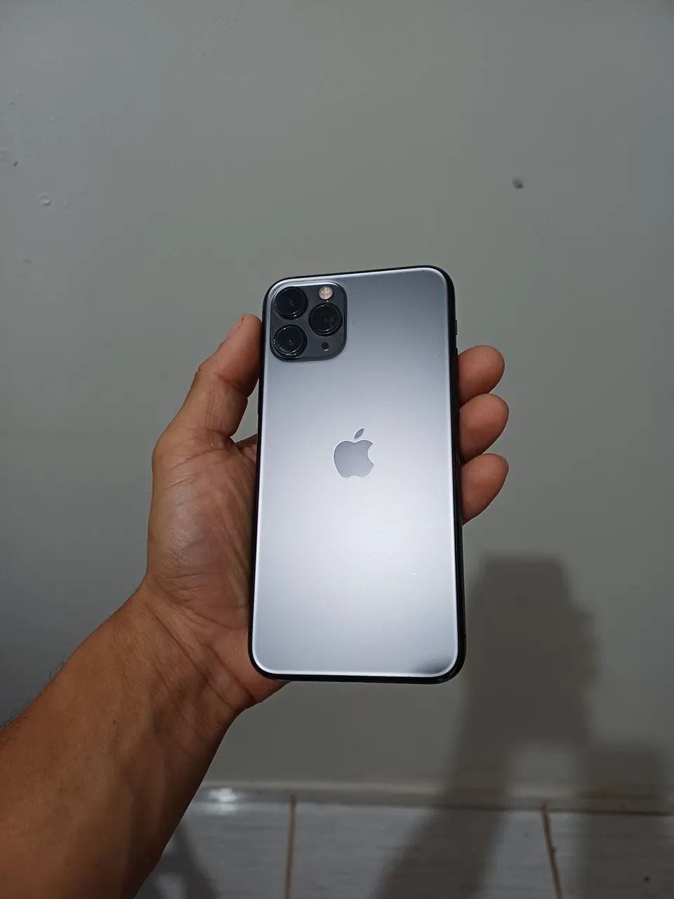 IPHONE 11 PRO IMPECÁVEL  - Foto 2