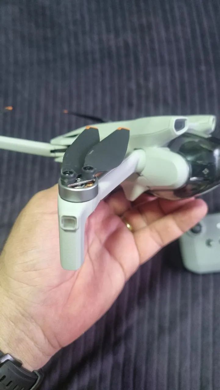 Dji mini 3 controle sem tela - Foto 5