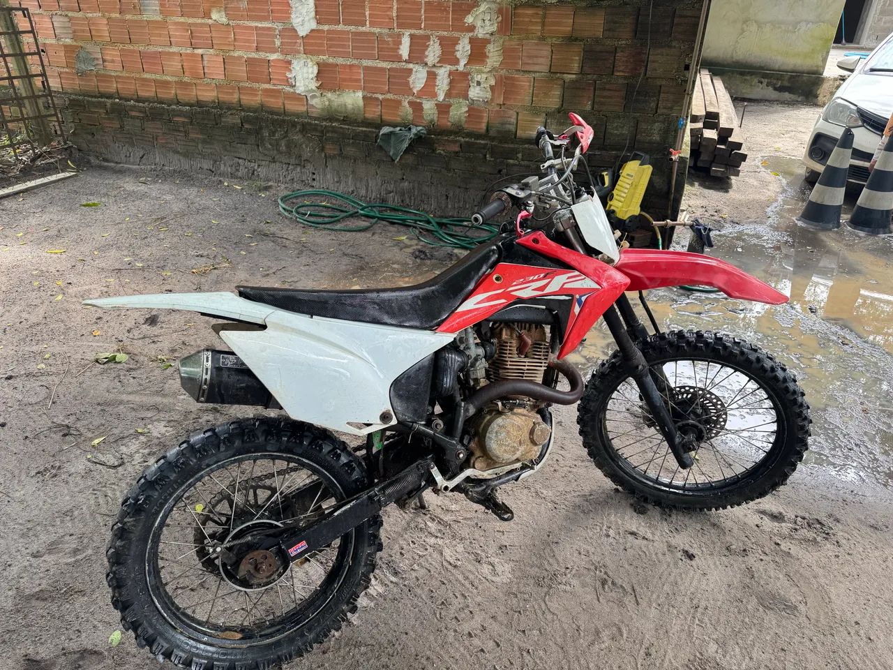 CRF 230 2011