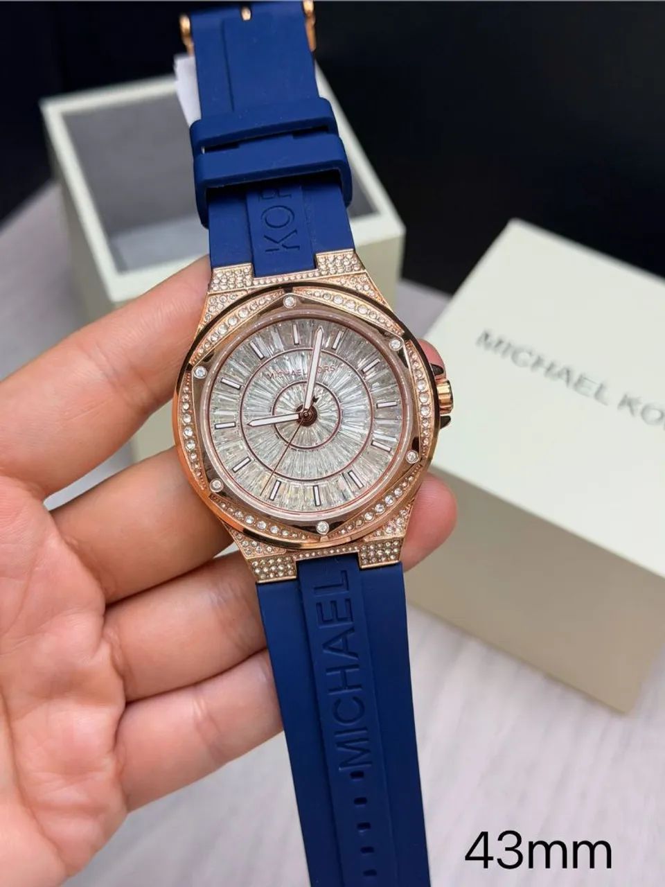 Relógio Estilo Michael Kors Lennox Oversized - Foto 2