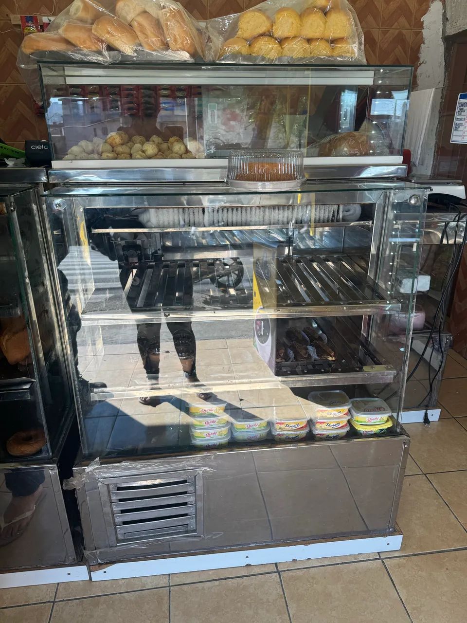 Expositor de doces gelado  - Foto 2