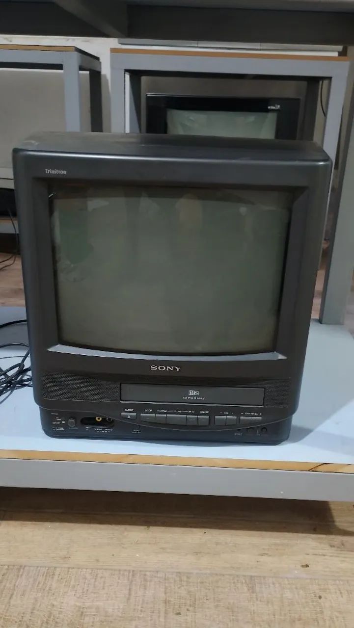 Tv Sony 14 Polegadas+ Vídeo Cassete
