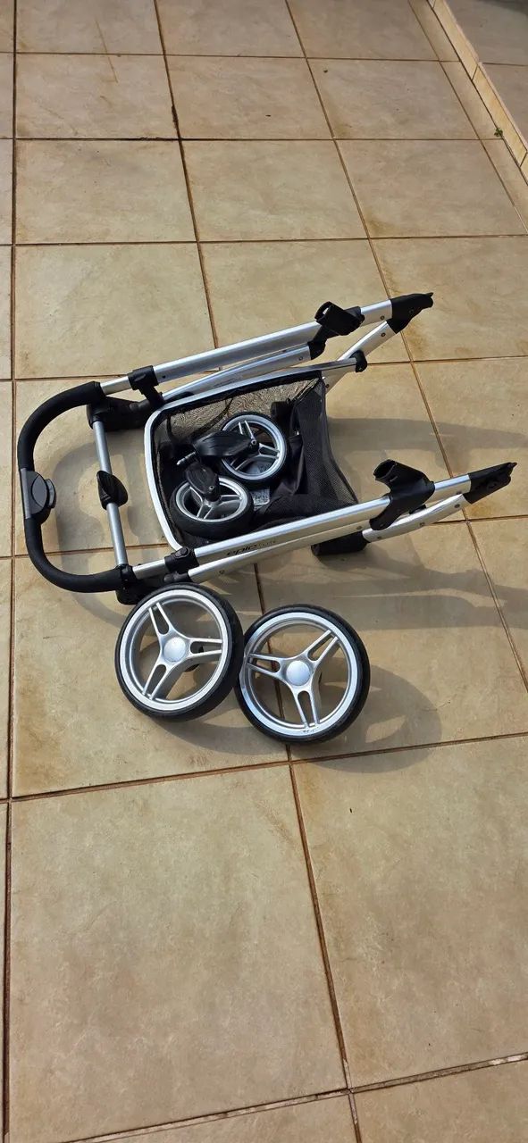 Conjunto carrinho + bebê conforto  - Foto 2