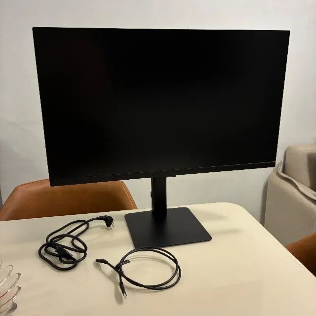 Monitor Samsung ViewFinity S6 27 QHD 100Hz IPS USB-C 90W