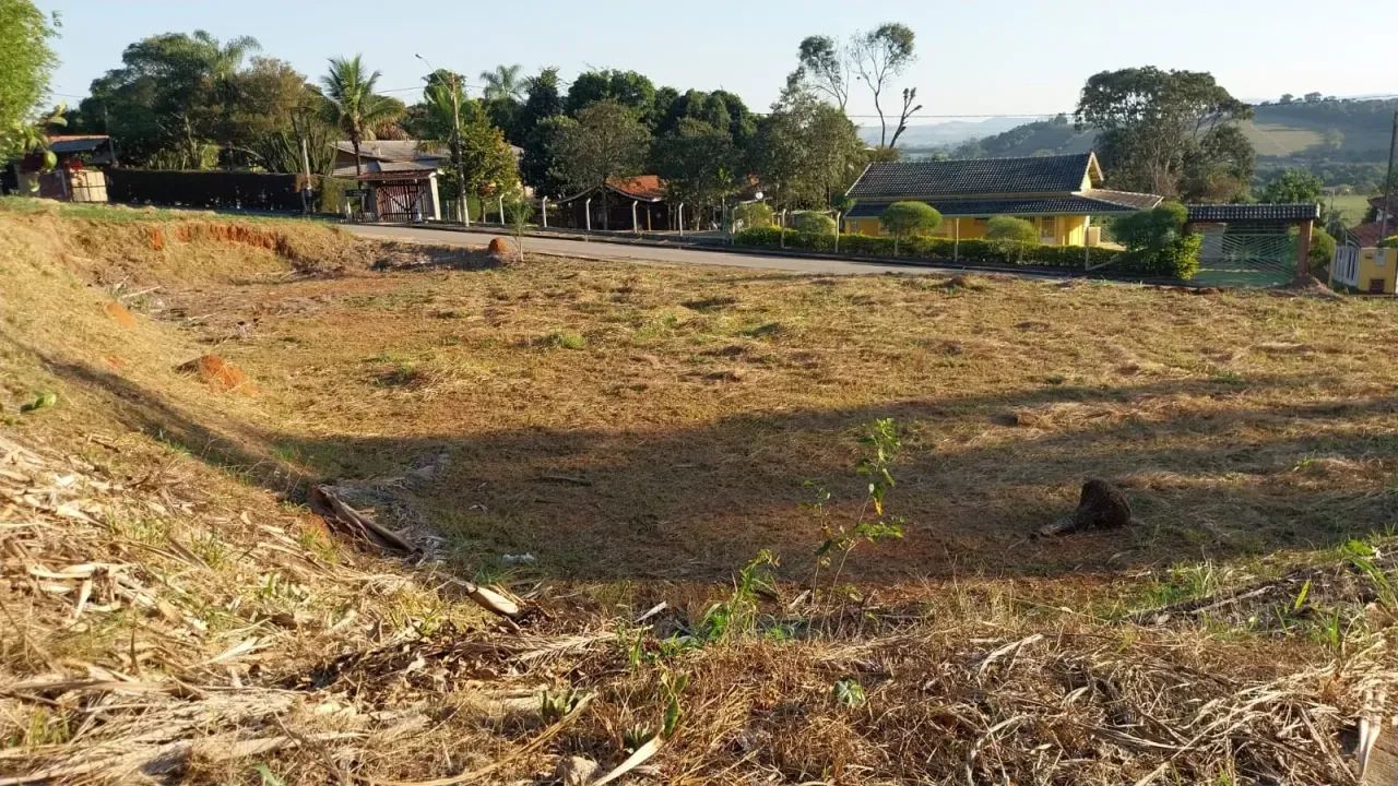 Lindo terreno de 1042m² em Tuiuti/SP - Foto 3