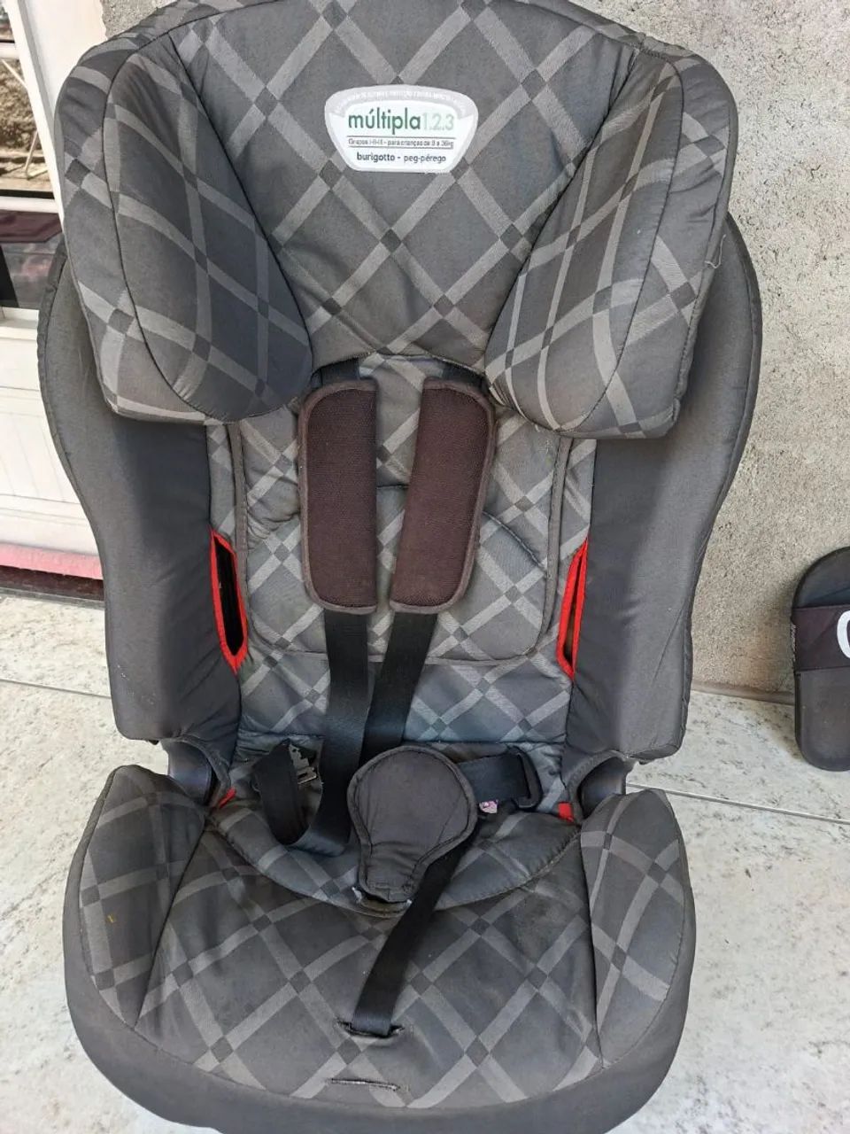 Cadeirinha infantil para carro