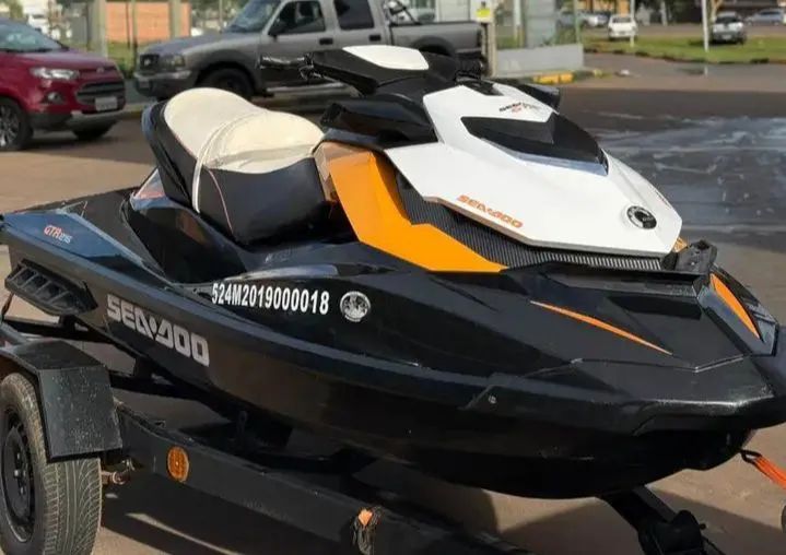 Jetski seadoo GTR - Foto 2