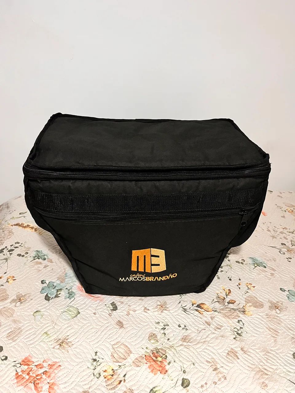Cajon Marcos Brandão eletroacústico com bag - Foto 2